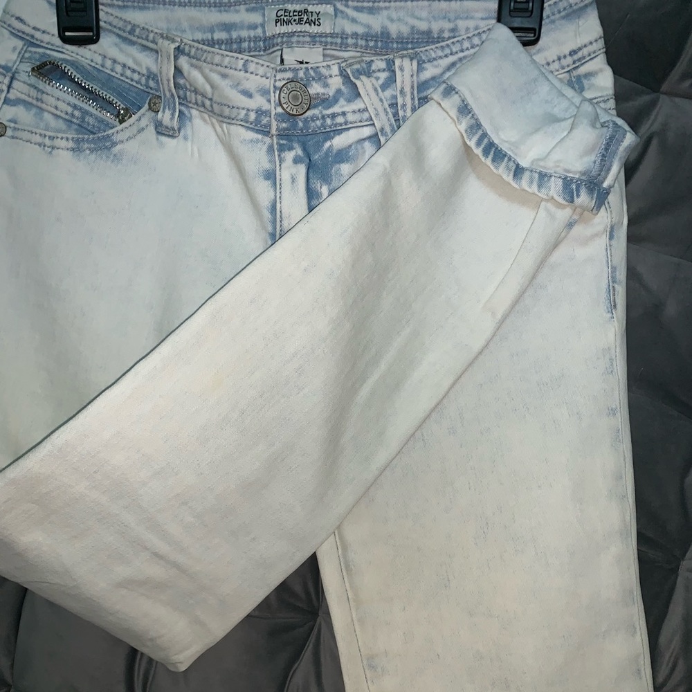 Light washed jeans - Picture 3 of 6